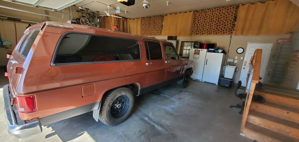 1986 GMC Suburban C1500 - photo 4