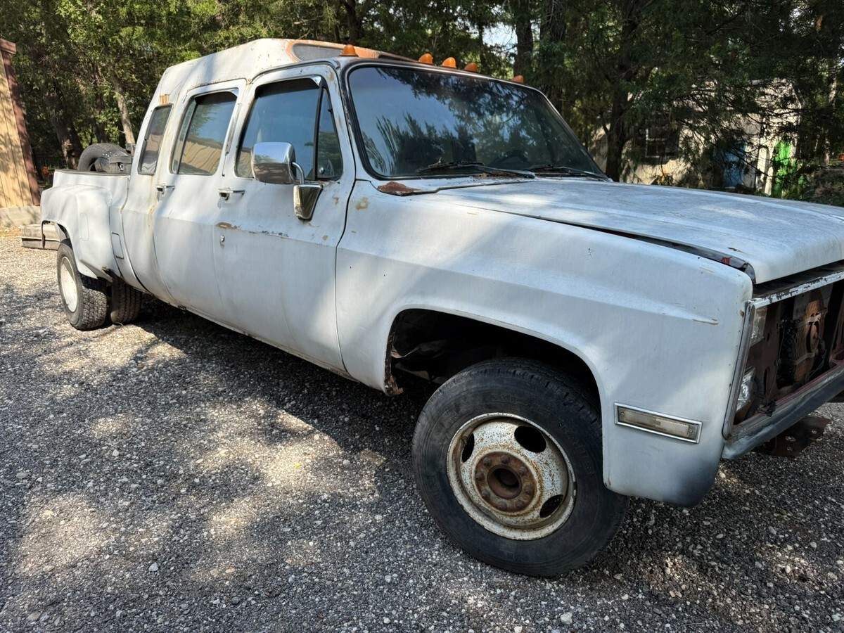 1986 GMC C30 - photo 2