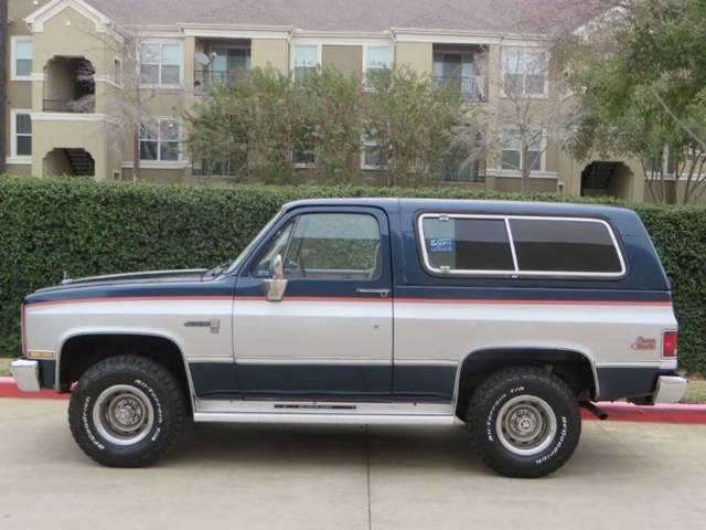 1986 GMC Jimmy Base 2dr 4WD SUV - photo 3