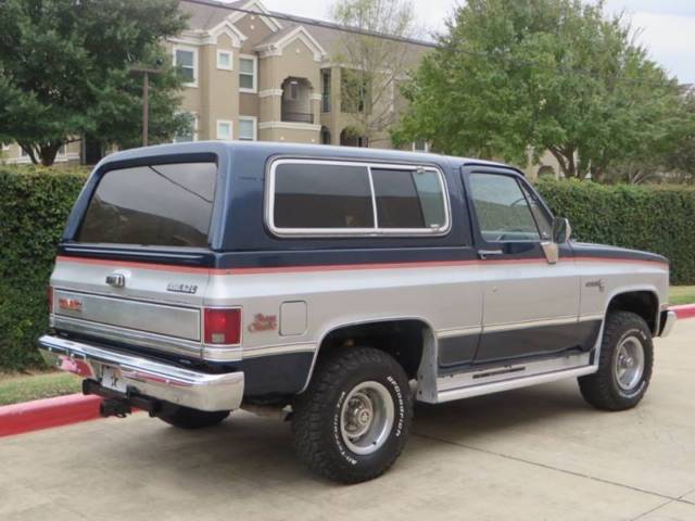 1986 GMC Jimmy Base 2dr 4WD SUV - photo 9