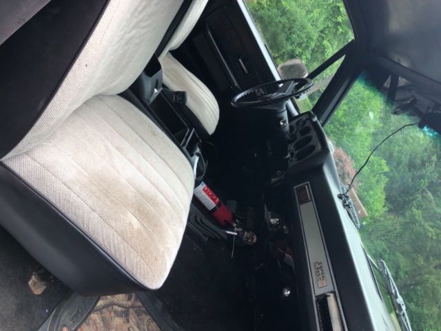 1986 GMC Sierra 1500 - photo 10
