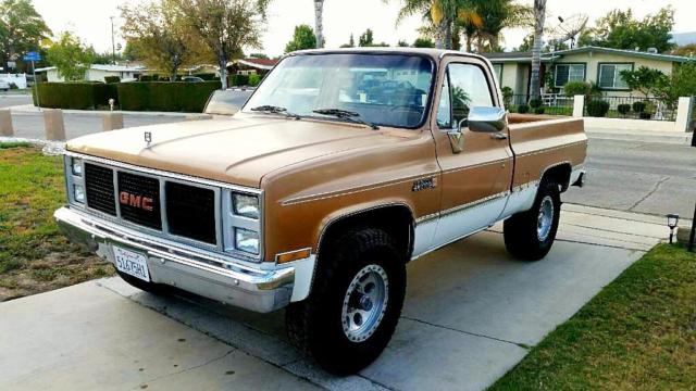 1986 GMC Sierra 1500 Chevy C10 K10 4X4 - 454 v8 - photo 5