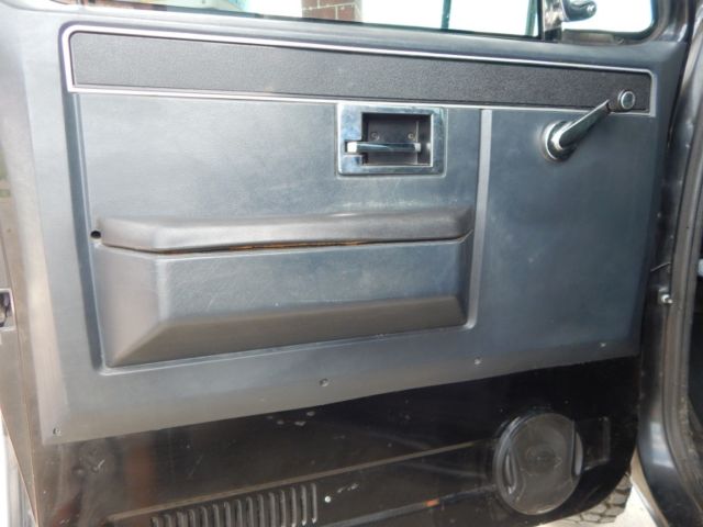 1986 Chevrolet C/K Pickup 2500 Silverado - photo 9