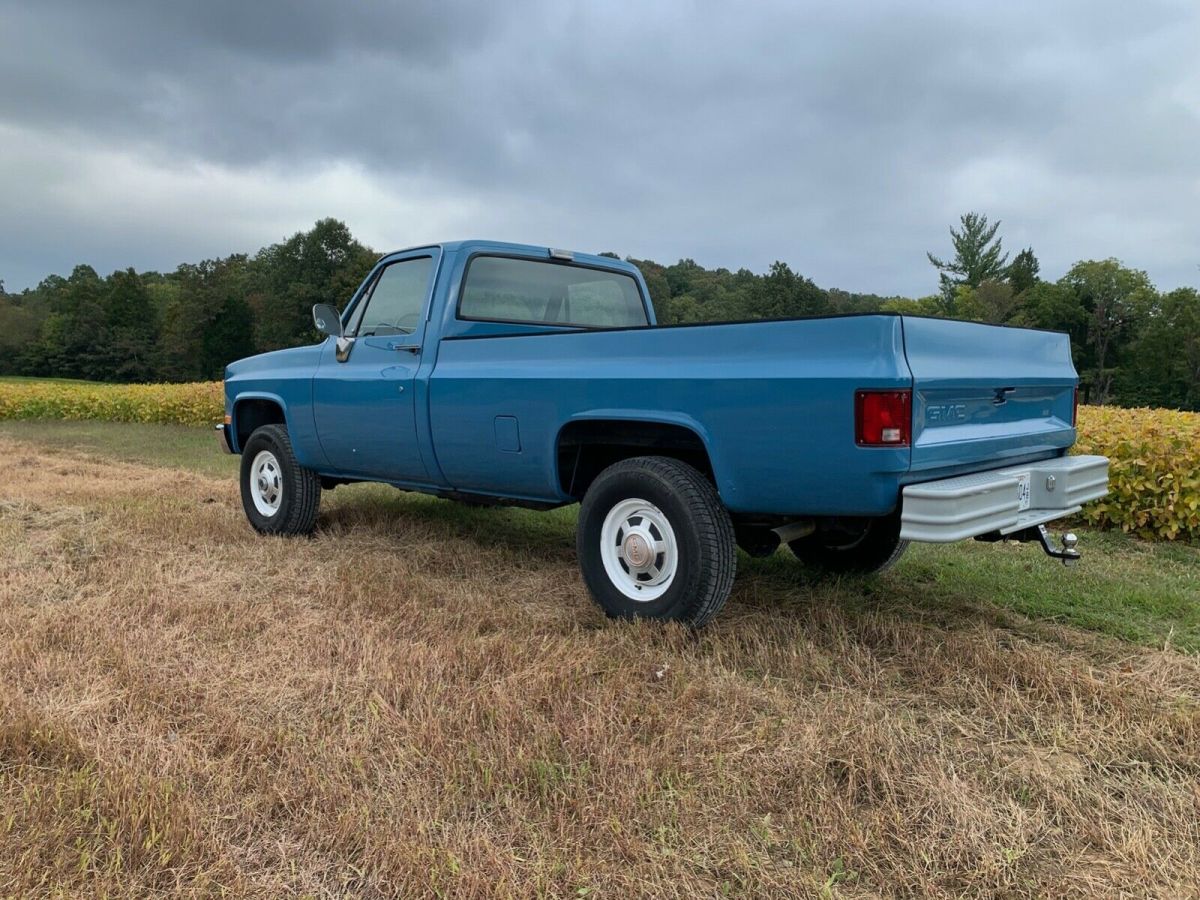 1986 GMC K2500 New Paint New Interior - photo 2