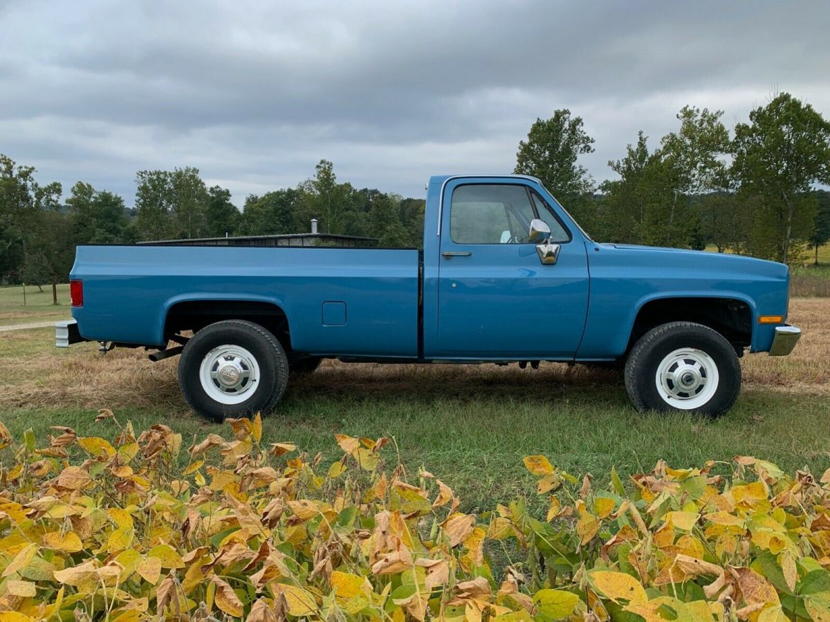 1986 GMC K2500 New Paint New Interior - photo 4