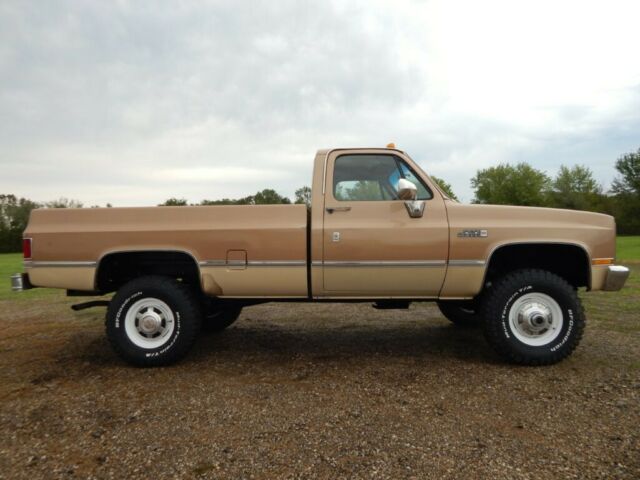 1986 Chevrolet C/K Pickup 3500 - photo 5