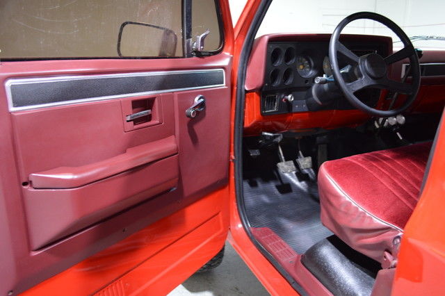 1986 GMC Pickup Base Standard Cab Pickup 2-Door - photo 10