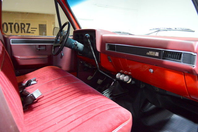 1986 GMC Pickup Base Standard Cab Pickup 2-Door - photo 8