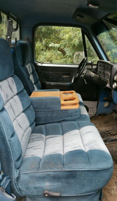 1986 GMC Sierra 2500 - photo 6