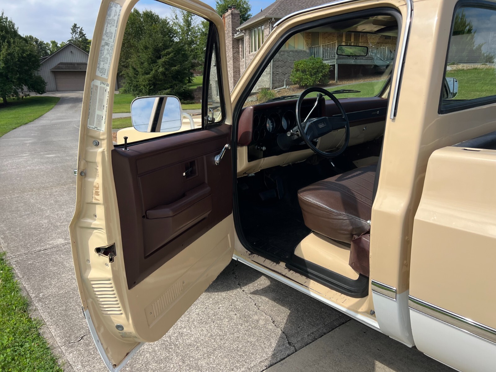 1986 GMC Sierra 2500 - photo 9