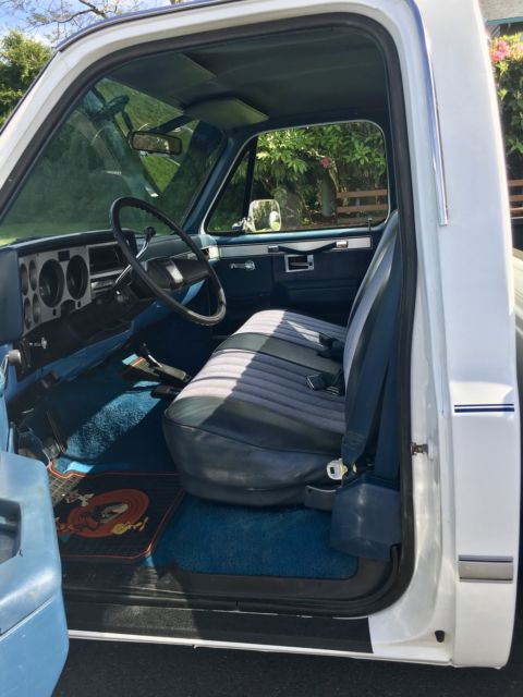 1986 GMC Sierra 2500 4X4 - photo 13