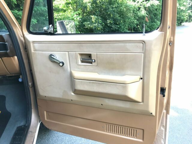 1986 GMC Sierra 1500 - photo 12