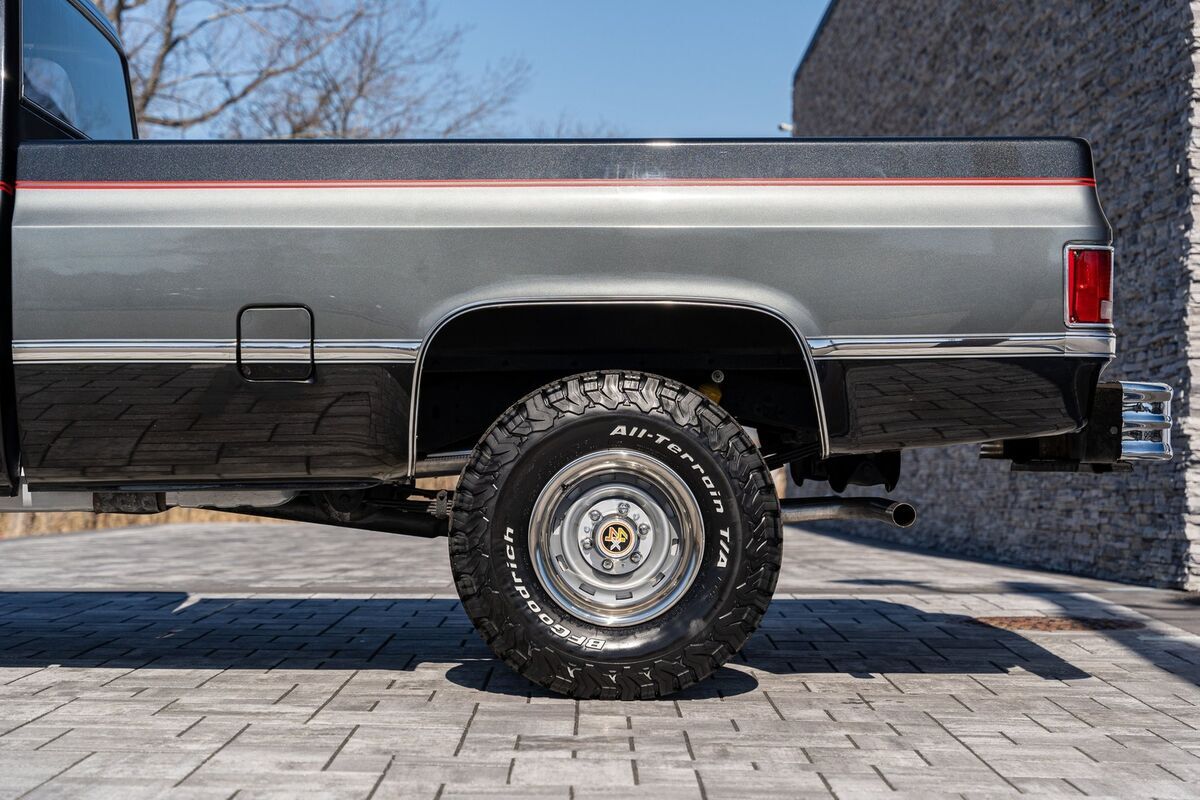 1986 GMC Sierra 1500 - photo 5