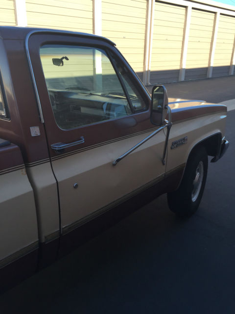 1986 GMC Sierra 2500 C25 2 DOOR - photo 9