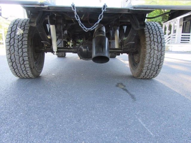 1986 GMC Sierra 1500 Base Standard Cab Pickup 2-Door - photo 11