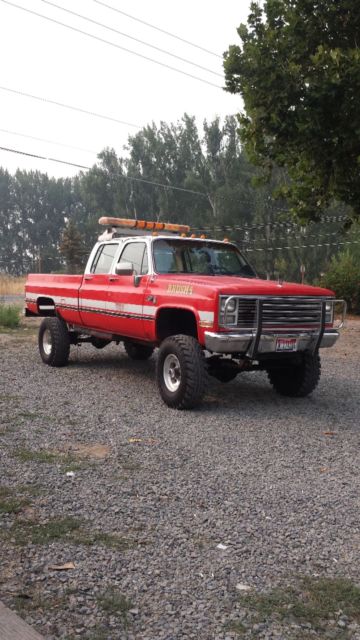 1986 GMC sierra k-30 3 + 3 4 x 4 crew cab 1986 GMC Sierra 3500 sierra