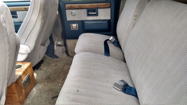 1986 GMC Suburban - photo 5