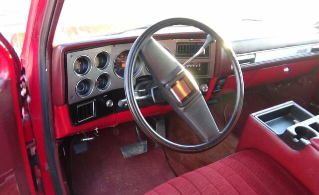 1986 GMC Suburban Sierra Classic - photo 13