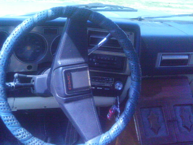 1986 GMC Suburban Sierra Classic - photo 10