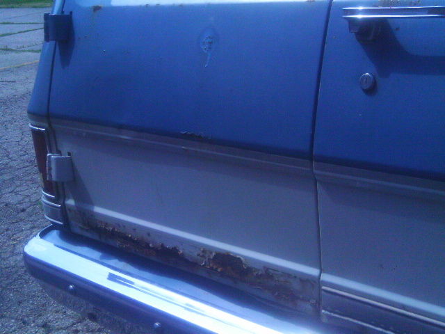 1986 GMC Suburban Sierra Classic - photo 8