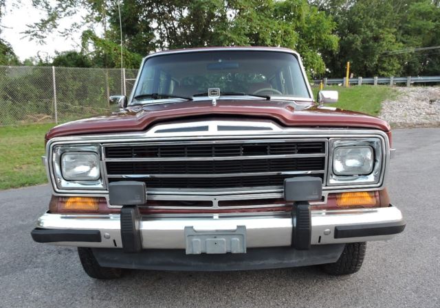 1986 Jeep Wagoneer Grand Wagoneer 4WD - photo 6