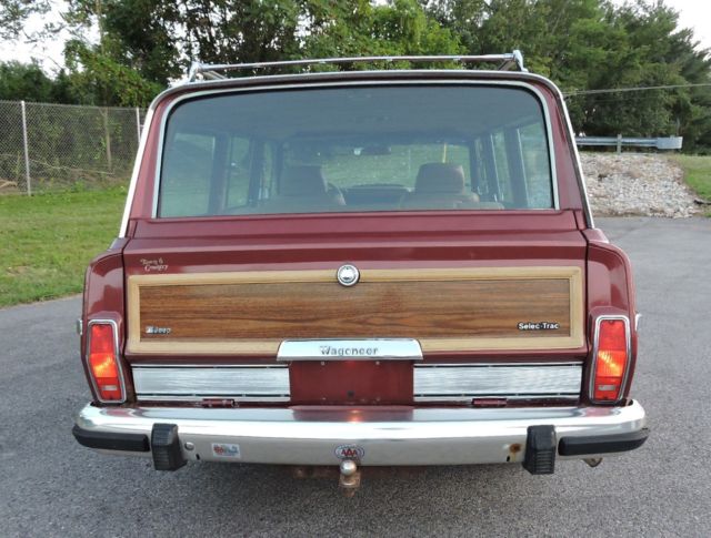 1986 Jeep Wagoneer Grand Wagoneer 4WD - photo 7