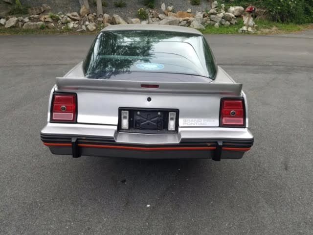 1986 Pontiac Grand Prix - photo 4