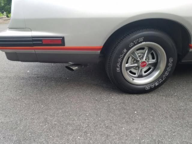1986 Pontiac Grand Prix - photo 7