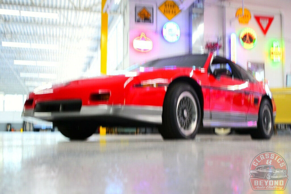 1986 Pontiac Fiero GT - photo 10