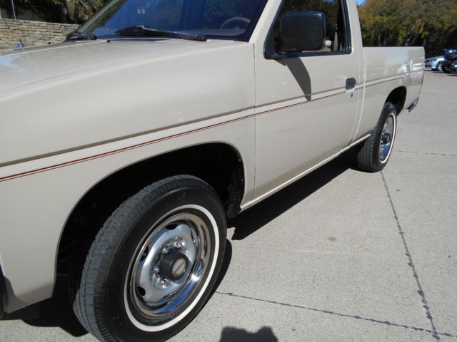 1986 Nissan D21 - photo 9
