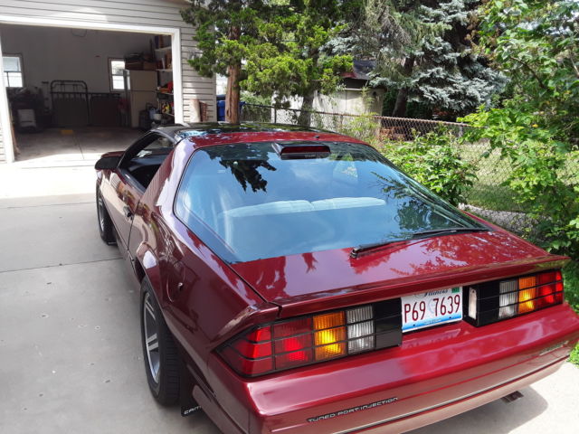 1986 Chevrolet Camaro - photo 7