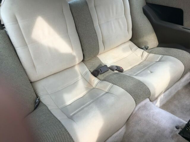 1986 Isuzu Impulse base - photo 7