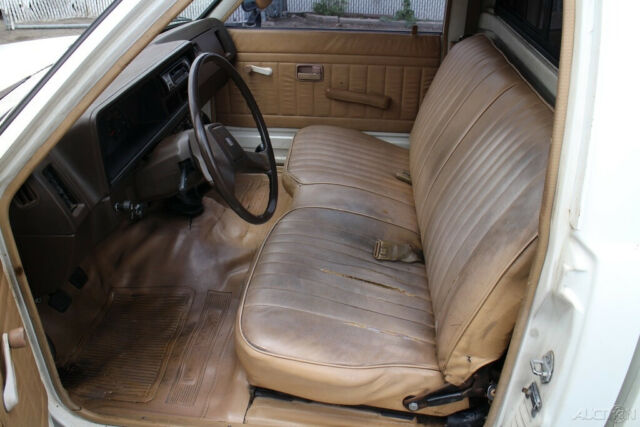 1986 Isuzu Pickup - photo 11