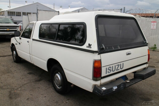 1986 Isuzu Pickup - photo 3