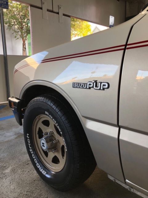 1986 Isuzu Pup LS Space Cab Turbo Diesel toyota mitsubishi nissan 1986 Isuzu Pickup Pu’p