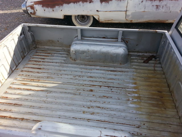 1986 Isuzu PuP Pickup Truck Base Standard Cab Pickup 2-Door - photo 4