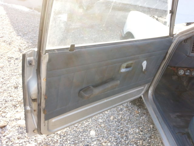 1986 Isuzu PuP Pickup Truck Base Standard Cab Pickup 2-Door - photo 7