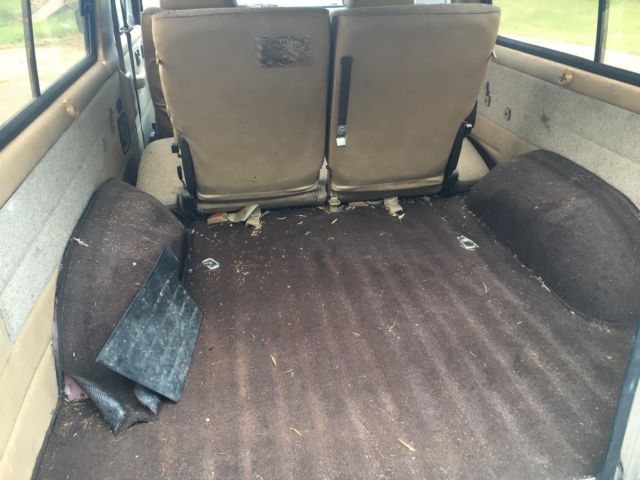 1986 Isuzu Trooper - photo 12