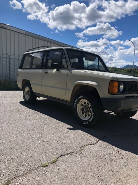 1986 Isuzu Trooper - photo 2