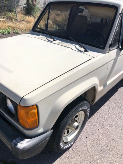 1986 Isuzu Trooper - photo 8