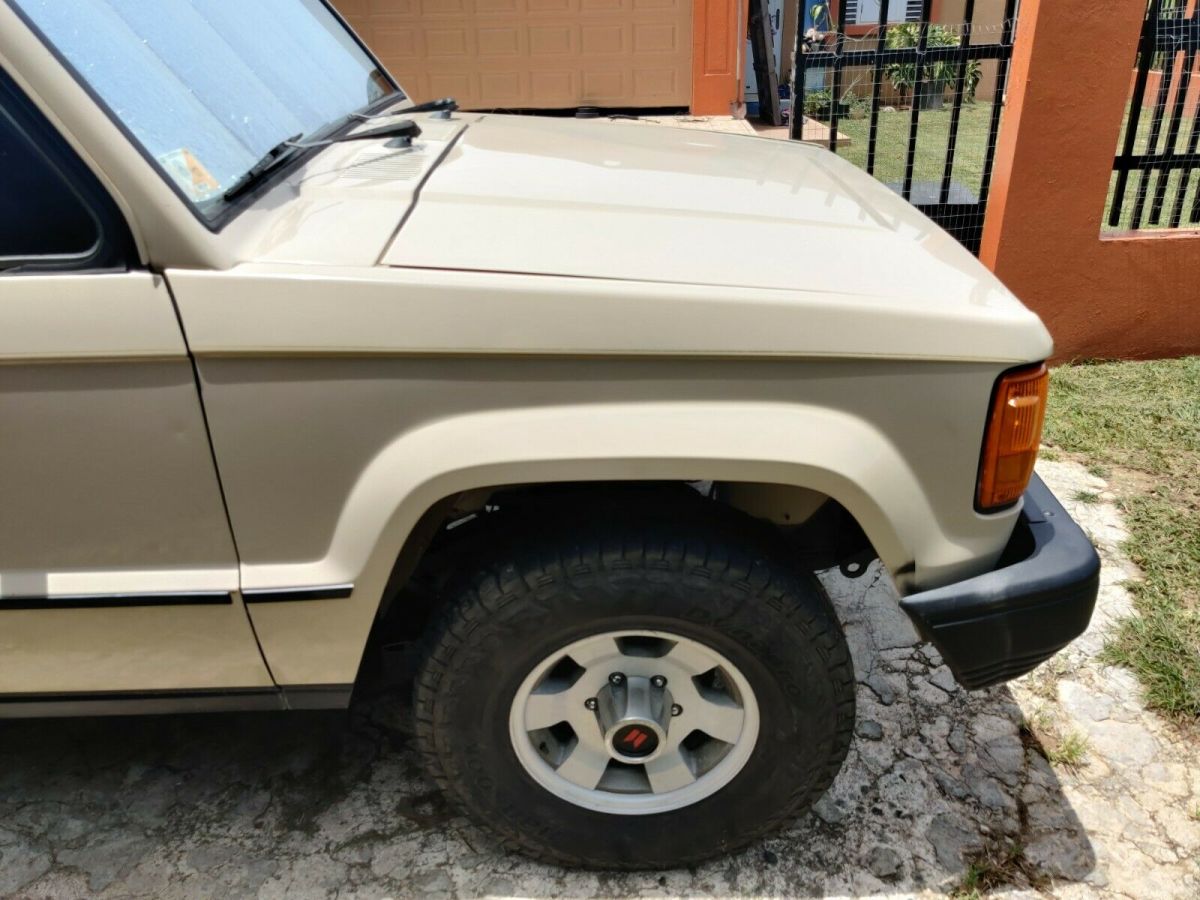 1986 Isuzu Trooper II - photo 8