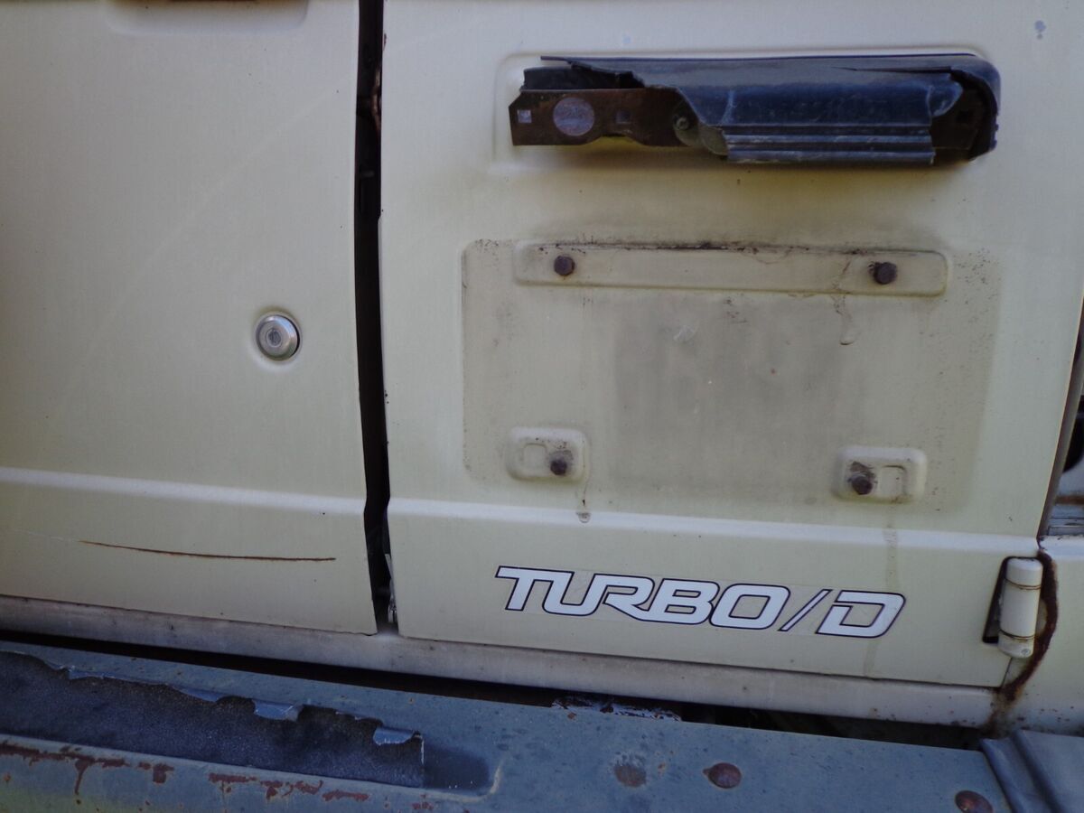 1986 Isuzu Trooper - photo 7