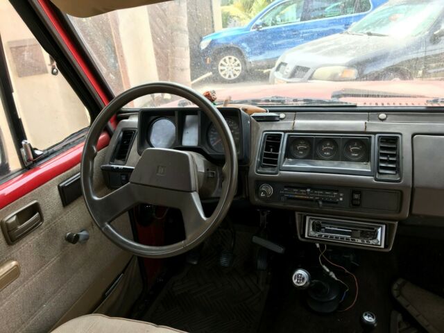 1986 Isuzu Trooper - photo 12