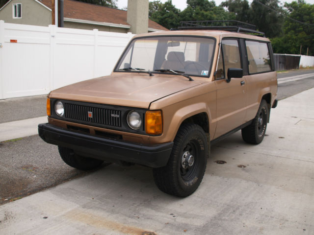 1986 Isuzu Trooper Rare Manual Turbo Diesel 4x4 Low Miles Barnyard Find 1986 Isuzu Trooper DLX Turbo Diesel 4x4 Manual Very Rare