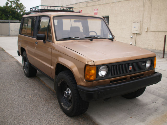 1986 Isuzu Trooper DLX Turbo Diesel 4x4 Manual Very Rare - photo 4