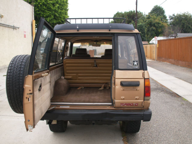 1986 Isuzu Trooper DLX Turbo Diesel 4x4 Manual Very Rare - photo 8