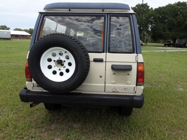 1986 Isuzu Trooper TURBO DIESEL 4 CYLINDER 4X4 MANUAL 5 SPEED 4WD - photo 8