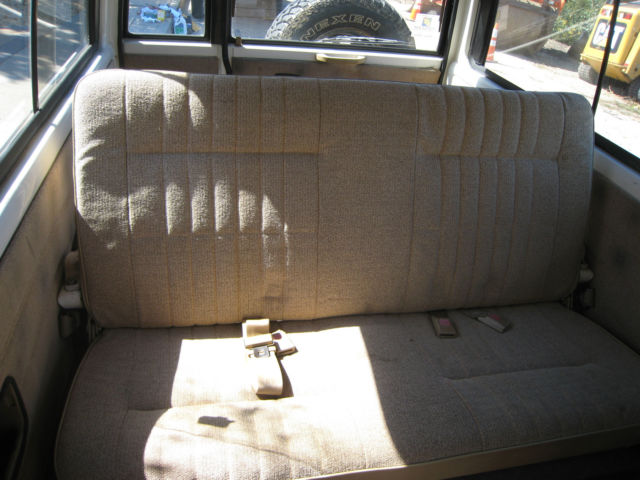 1986 Isuzu Trooper - photo 10