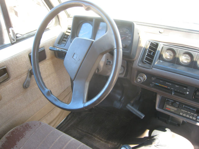 1986 Isuzu Trooper - photo 6