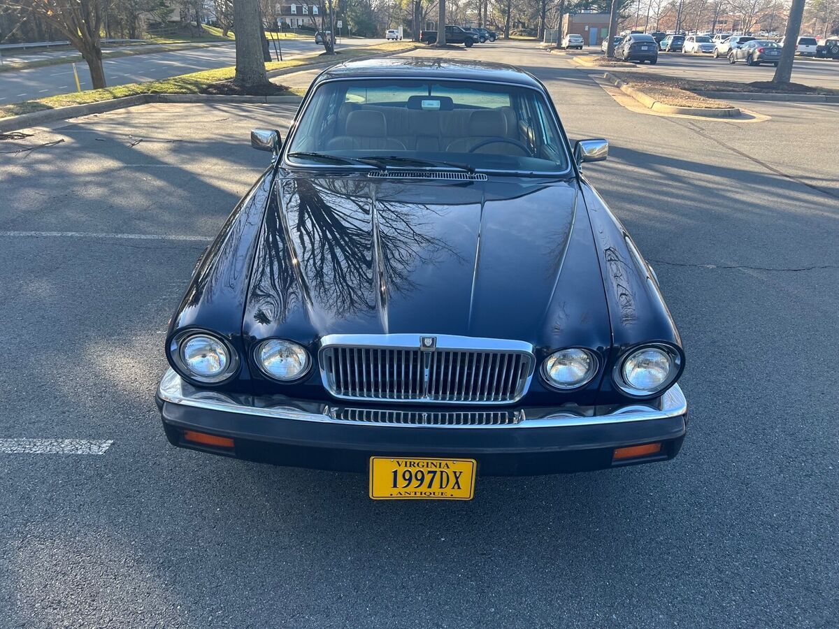 1986 Jaguar XJ6 - photo 8